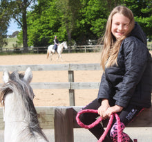 Laden Sie das Bild in den Galerie-Viewer, Reitleggings für Kinder – ROSA & SCHWARZER LEOPARD