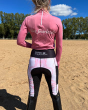 Laden Sie das Bild in den Galerie-Viewer, WEIHNACHTSSTRUMPF-PAKET – Klein, im Wert von über 140 $