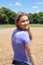 Laden Sie das Bild in den Galerie-Viewer, Hochgeschlossenes T-Shirt für Kinder – SPECKLED Flieder