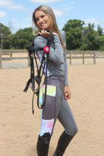 Laden Sie das Bild in den Galerie-Viewer, WEIHNACHTSSTRUMPF-PAKET – Groß, im Wert von über 280 $