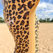 Load image into Gallery viewer, Baselayer top - LEOPARD