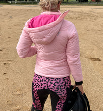 Laden Sie das Bild in den Galerie-Viewer, Extreme Jacke – BABY PINK