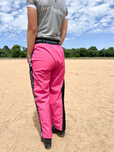 Load image into Gallery viewer, PULL OFF PANTS - Pink