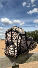 Laden Sie das Bild in den Galerie-Viewer, Der ultimative Rucksack – LEOPARDENPRINT